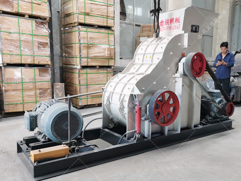 ?中型雙級粉碎機發(fā)甘肅平陽破碎煤矸石